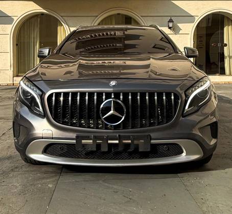 MERCEDES-BENZ GLA 200 1.6 CGI STYLE 16V TURBO FLEX 4P AUTOMÁTICO